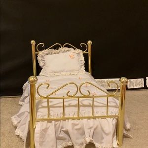American girl doll Samantha bed